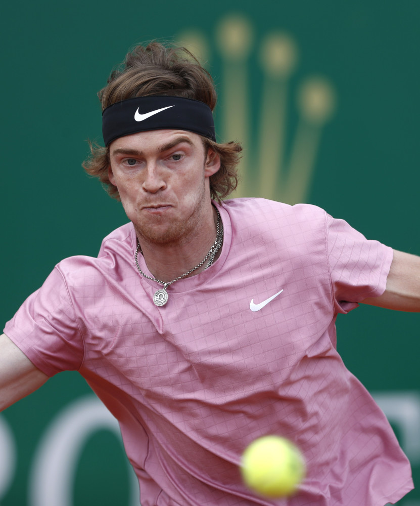 更精彩的比 更精彩的比