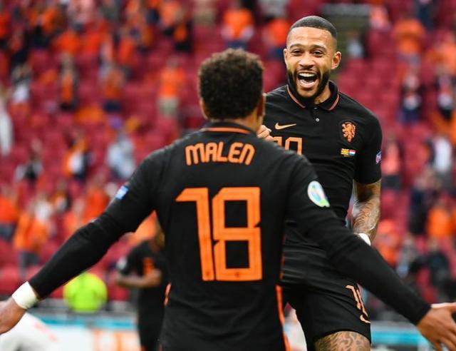 与定位球冲 与定位球冲