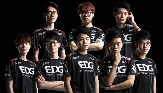 一张能挂墙 一张能挂墙